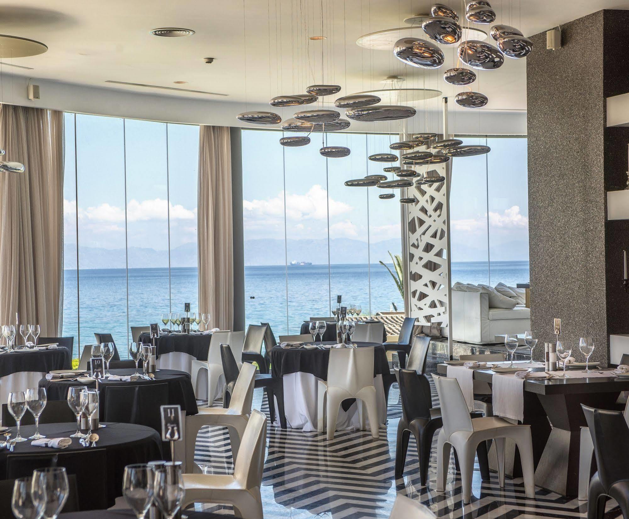 The Ixian All Suites - Adults Only المظهر الخارجي الصورة